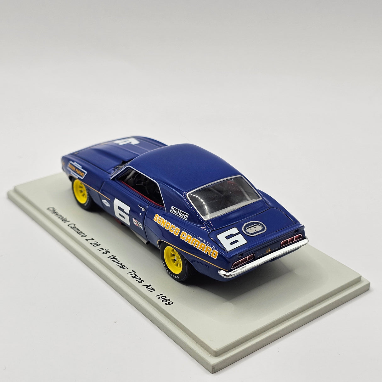 Spark Chevrolet Sunoco Camaro Z28 #6 Trans Am 1969 Winner 1/43 Scale S2602