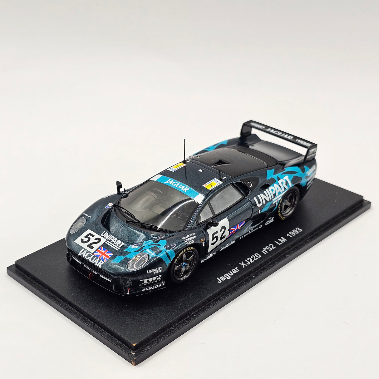Spark Jaguar XJ220 No.52 TWR Jaguar Racing Le Mans 1993 1/43 Scale