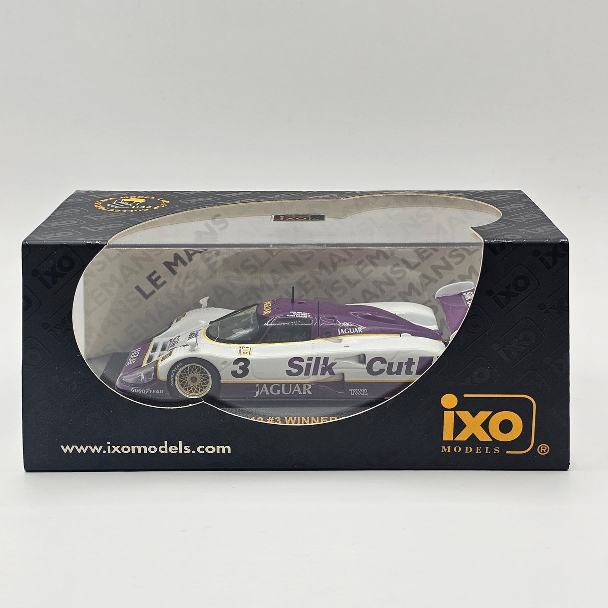 IXO Jaguar XJR-12 #3 Silk Cut Jaguar Le Mans Winner 1990 1/43 Scale LMC008