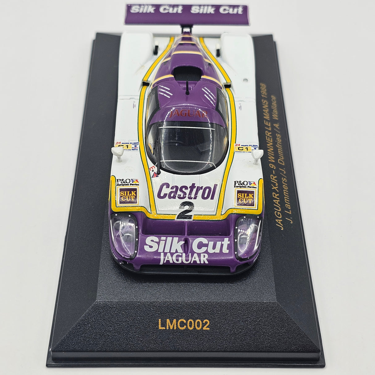 IXO Jaguar XJR-9 #2 Silk Cut Jaguar Le Mans Winner 1988 1/43 Scale LMC002