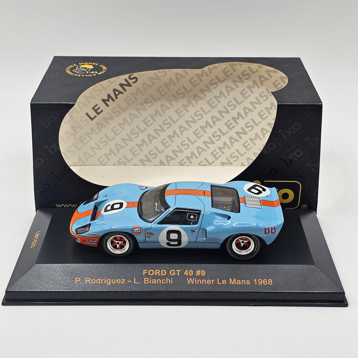 IXO Ford GT40 #9 JW Automotive Engineering Le Mans Winner 1968 1/43 Scale LMC025