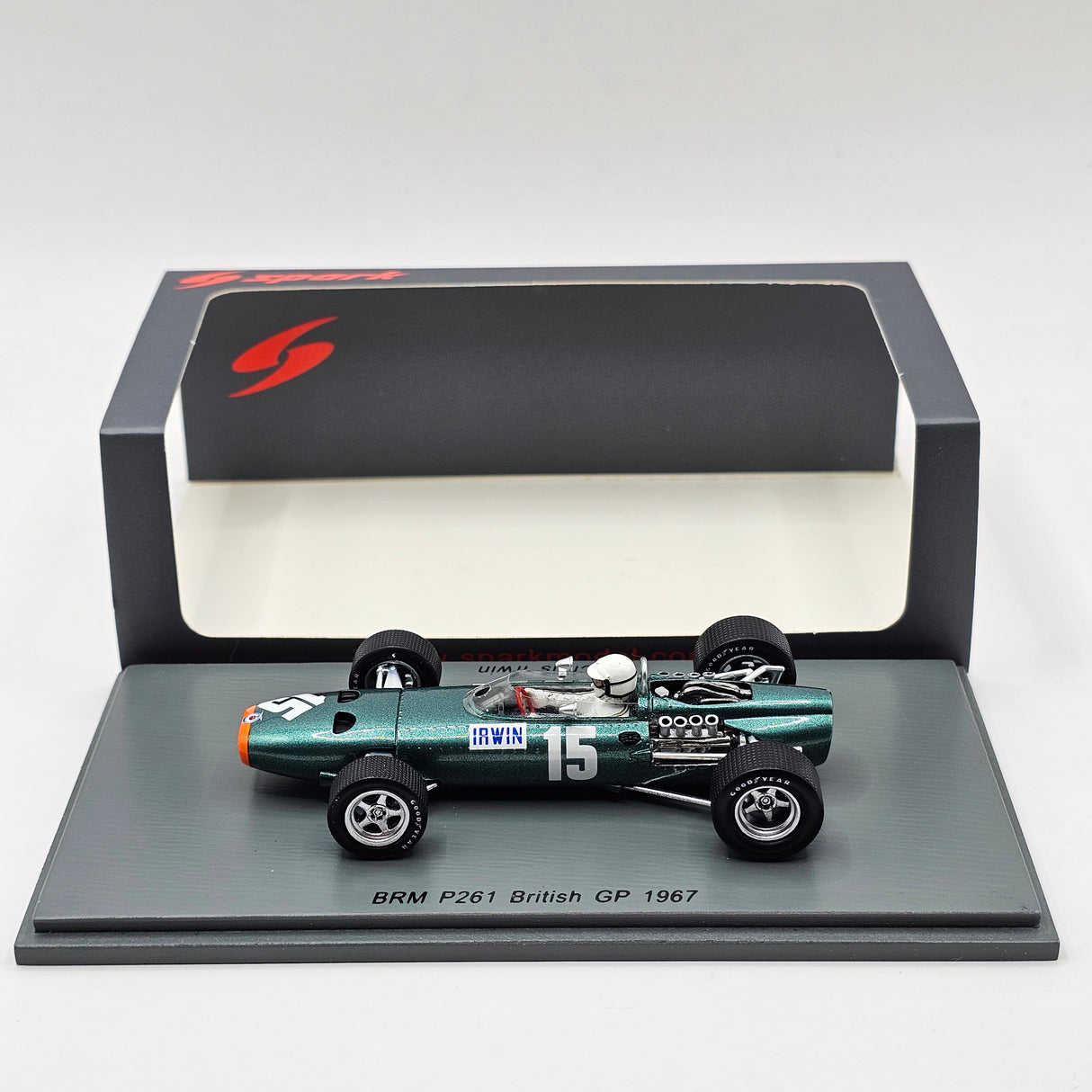 Spark BRM P261 #15 Chris Irwin British GP 1967 1/43 Scale S4795