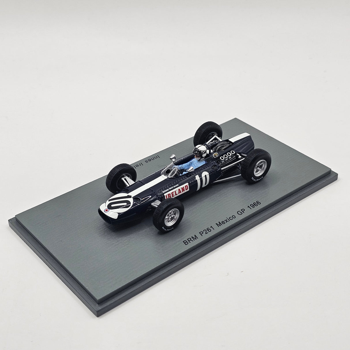 Spark BRM P261 #10 Innes Ireland Mexico GP 1966 1/43 Scale S5275