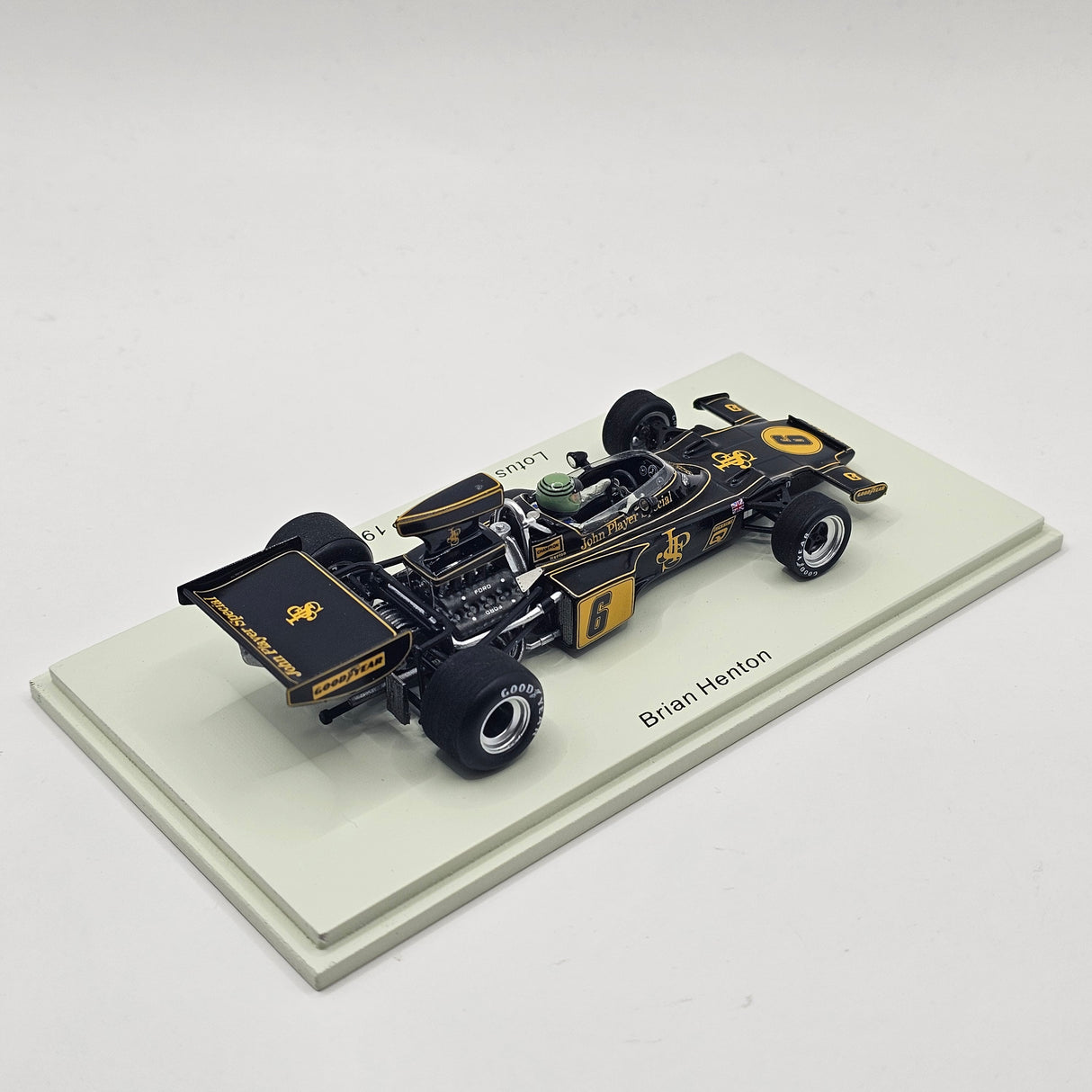 Spark Lotus 72F #6 Brian Henton US GP 1975 1/43 Scale S7299
