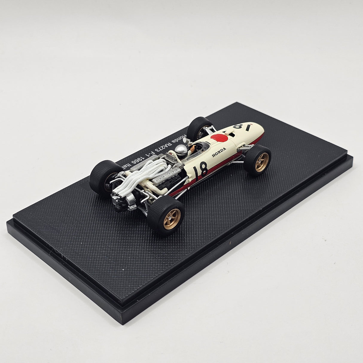 EBBRO Honda RA273 #18 Richie Ginther Italian GP 1966 1/43 Scale 44261