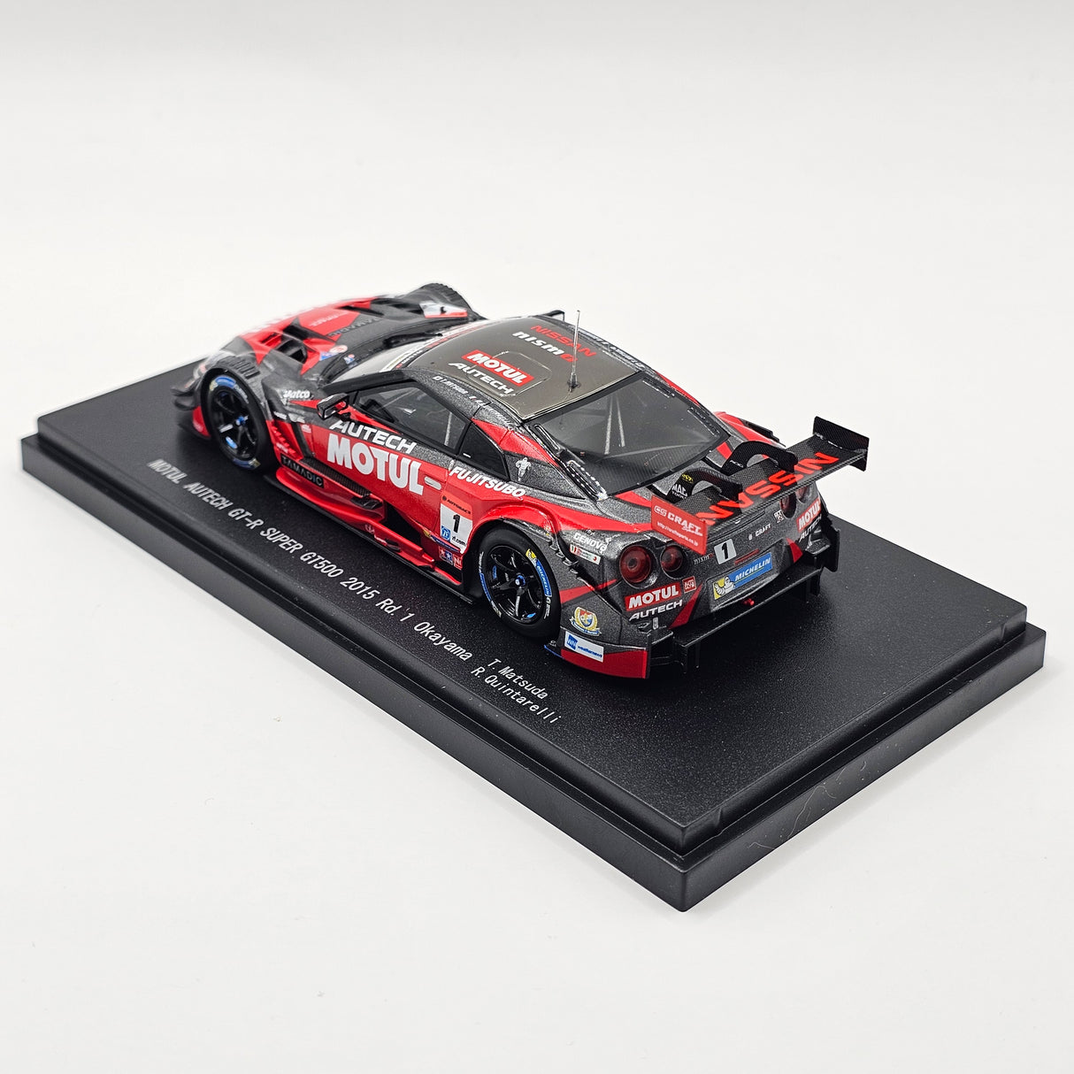 EBBRO Nissan GT-R R35 #1 Motul Autech Super GT GT500 2015 Okayama 1/43 Scale