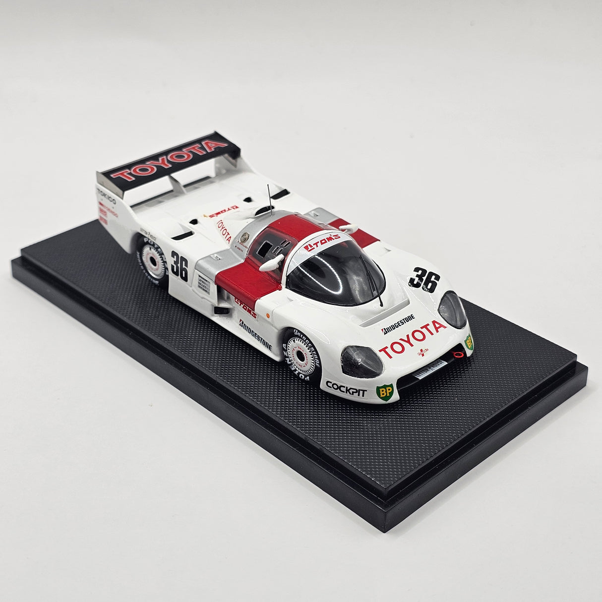 EBBRO Toyota 86C #36 Toyota Team Tom's WEC Japan 1986 1/43 Scale