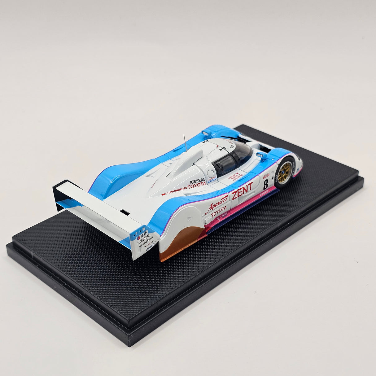 EBBRO Toyota TS-010 #8 Toyota Team Tom's GB Le Mans 1992 1/43 Scale