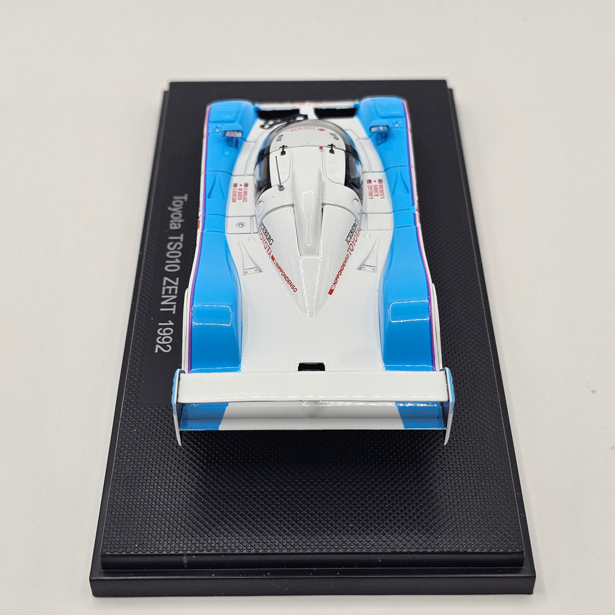 EBBRO Toyota TS-010 #8 Toyota Team Tom's GB Le Mans 1992 1/43 Scale