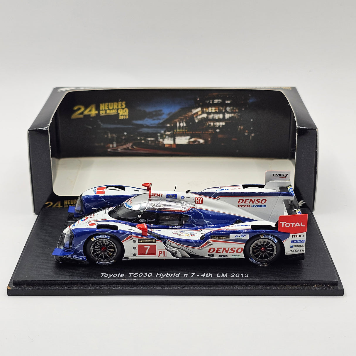 Spark Toyota TS030 Hybrid #7 Toyota Racing Le Mans 2013 1/43 Scale S2380