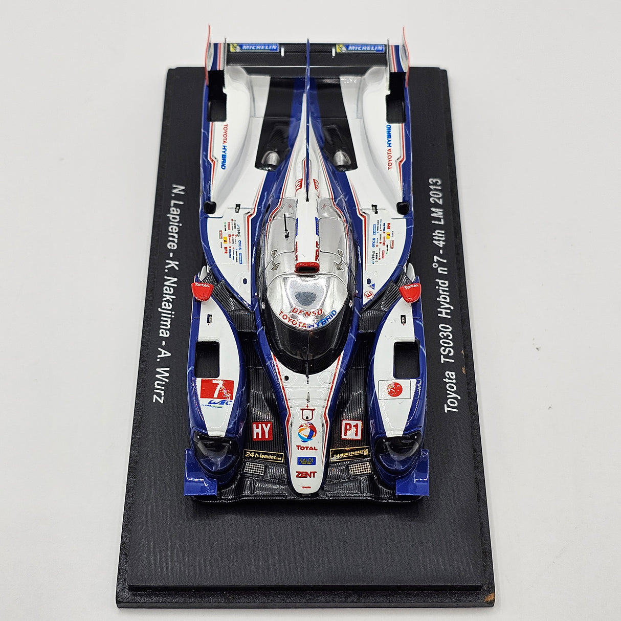 Spark Toyota TS030 Hybrid #7 Toyota Racing Le Mans 2013 1/43 Scale S2380