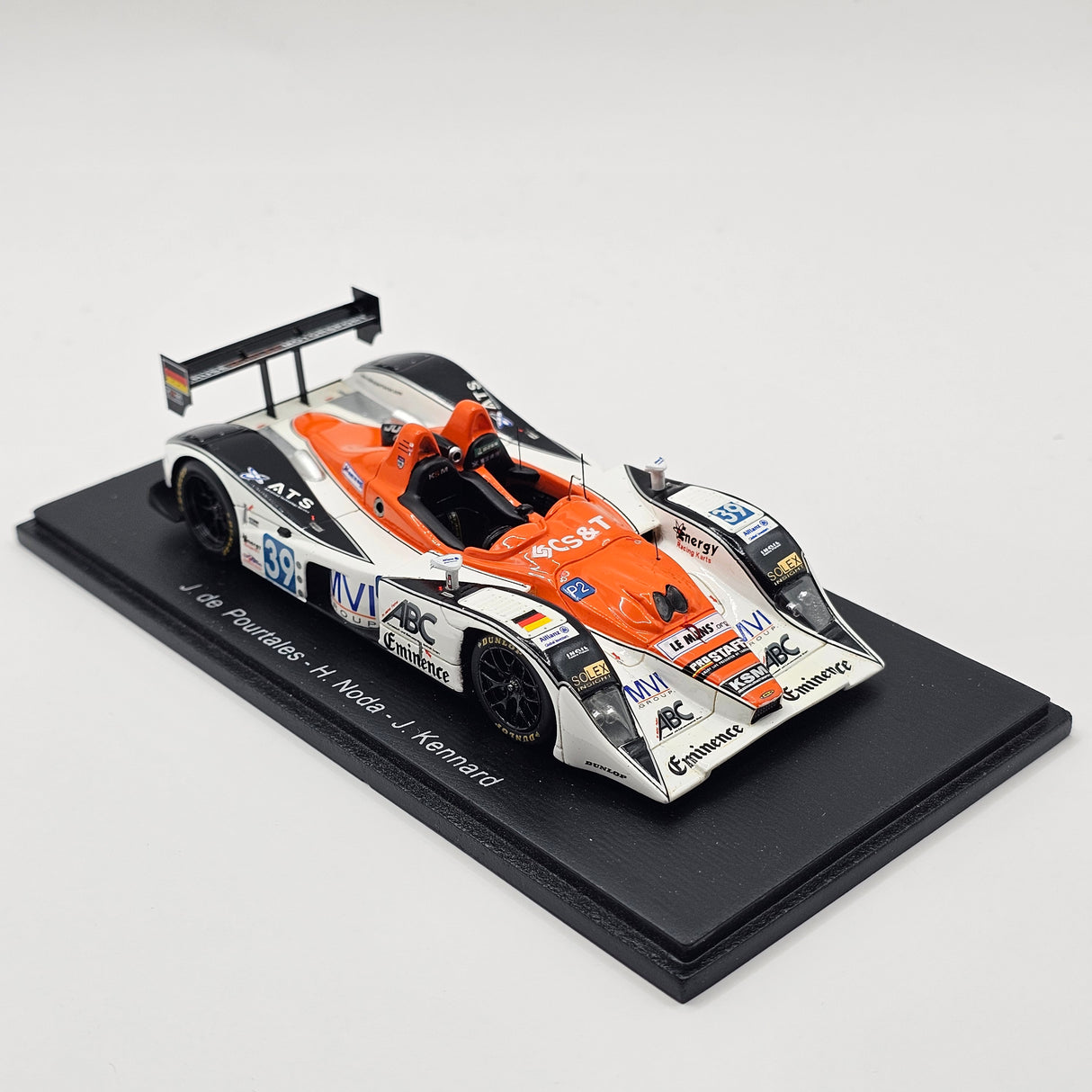 Spark Lola B07/40 Judd #39 KSM Le Mans 2010 1/43 Scale S2563