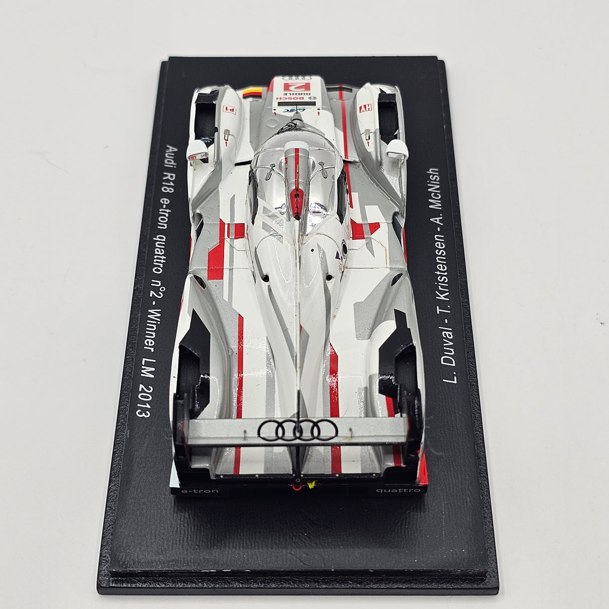 Spark Audi R18 e-tron Quattro #2 Audi Sport Team Joest Le Mans 2013 Winner 1/43 Scale 43LM13