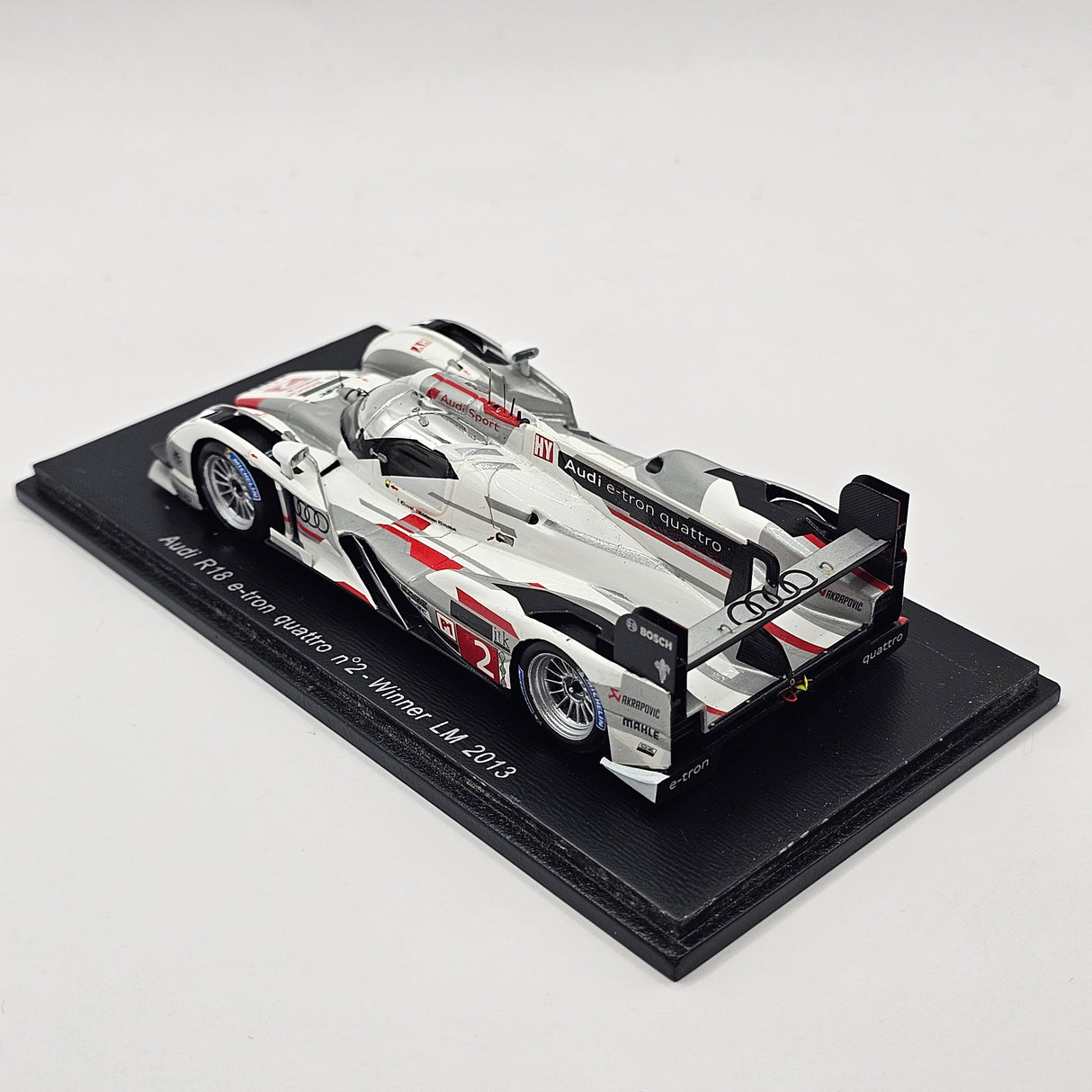 Spark Audi R18 e-tron Quattro #2 Audi Sport Team Joest Le Mans 2013 Winner 1/43 Scale 43LM13