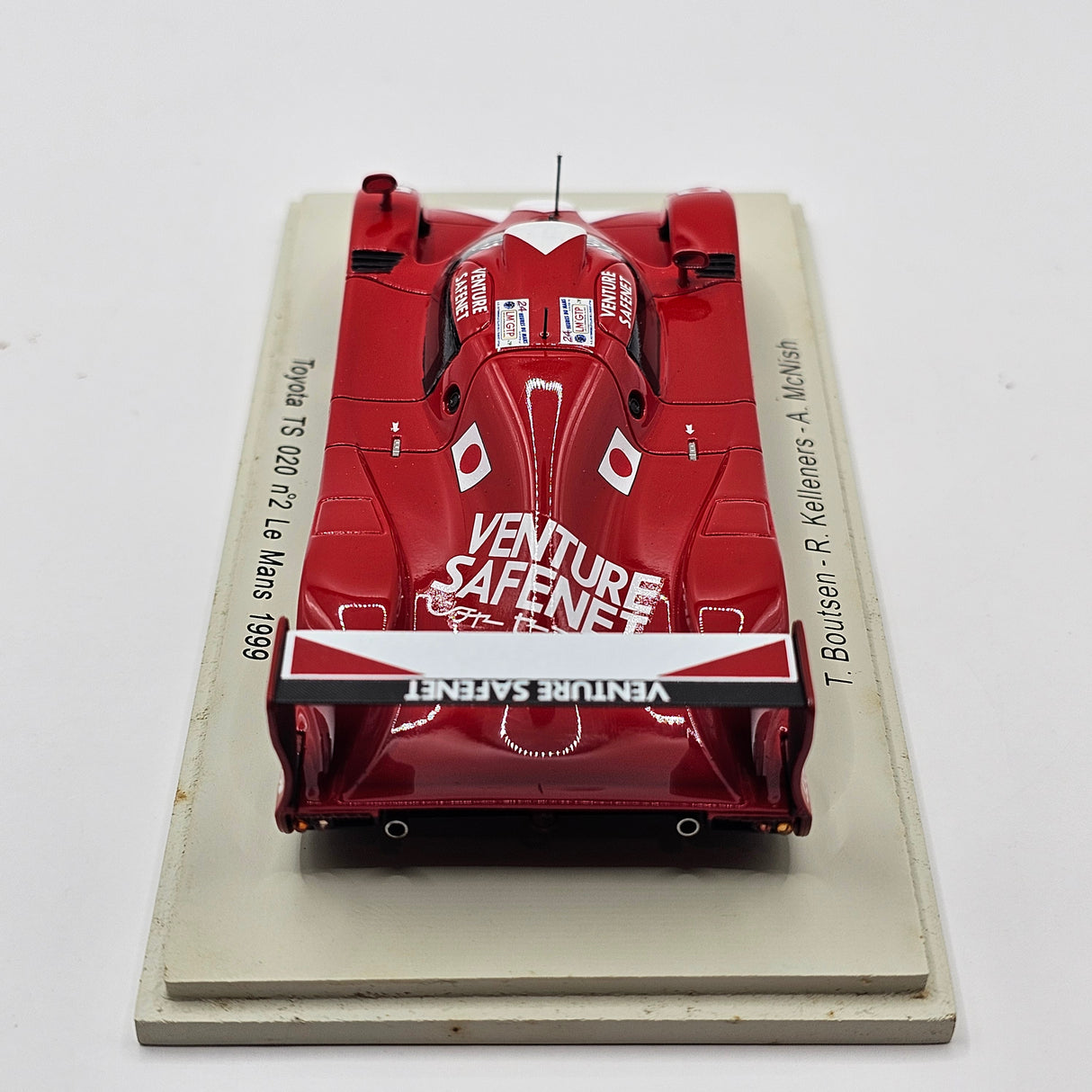 Spark Toyota TS020 GT-One #2 Toyota Motorsports Le Mans 1999 1/43 Scale