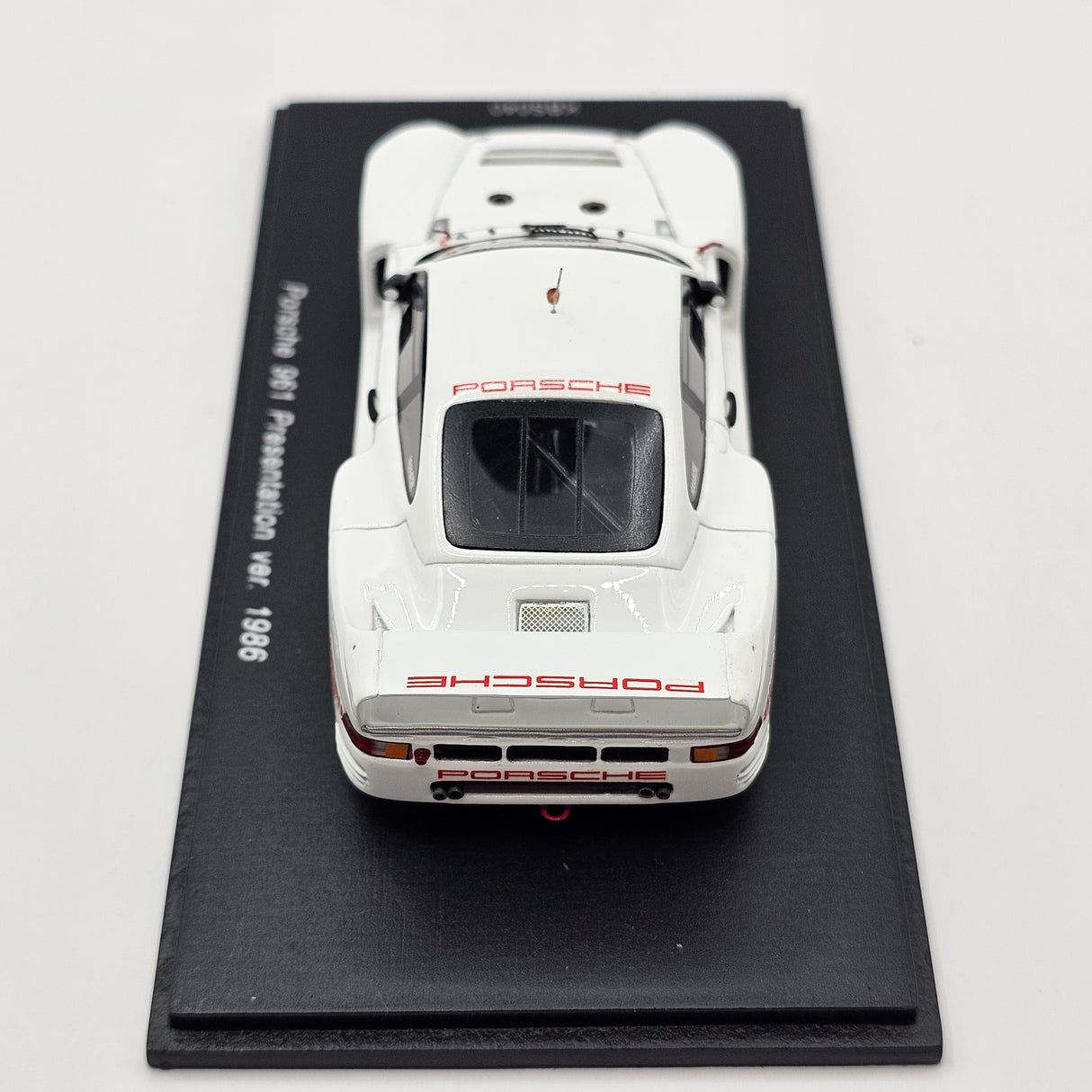 Spark Porsche 961 Presentation Car Le Mans 1986 1/43 Scale KBS040