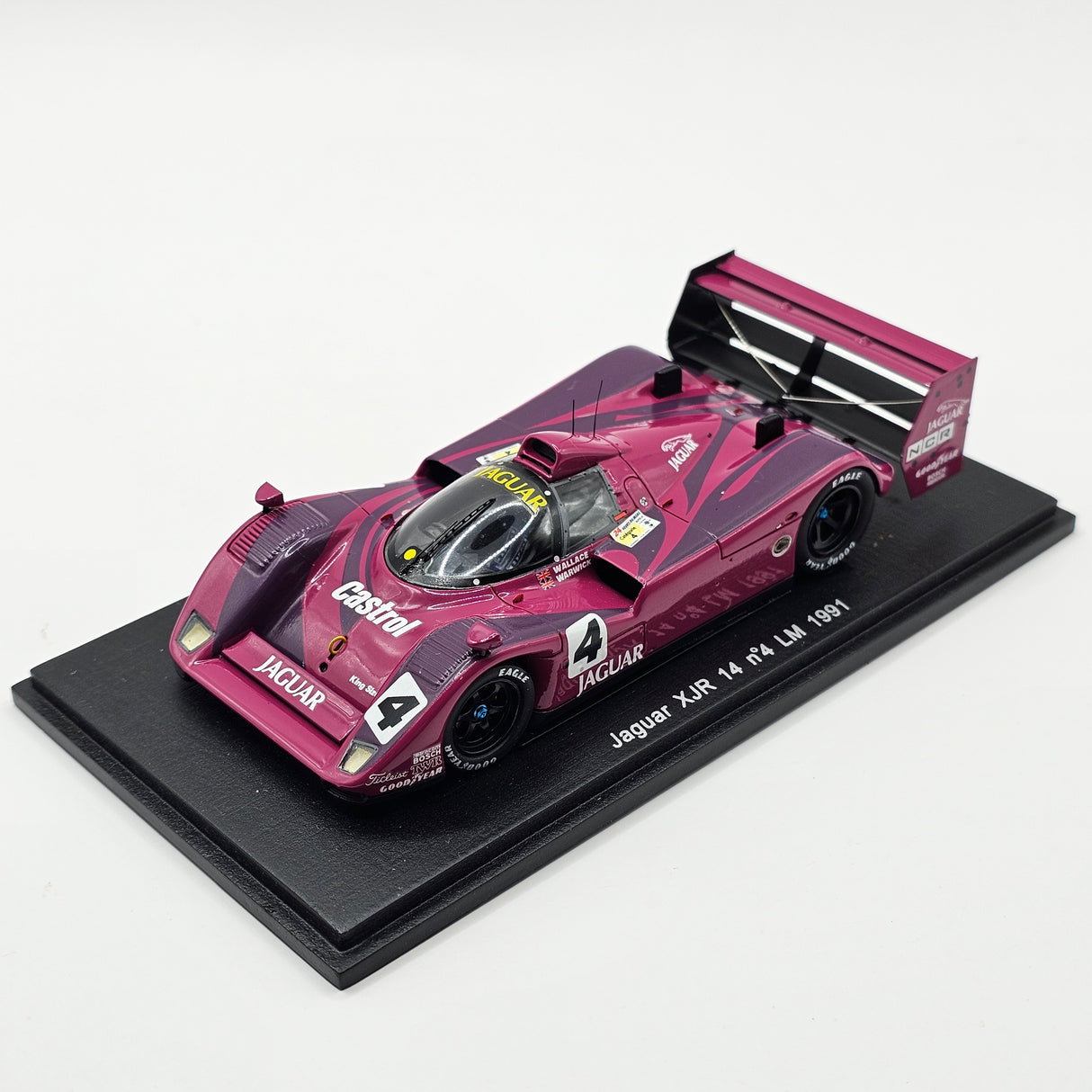 Spark Jaguar XJR-14 #4 Silk Cut Tom Walkinshaw Racing Le Mans 1991 1/43 Scale S0775