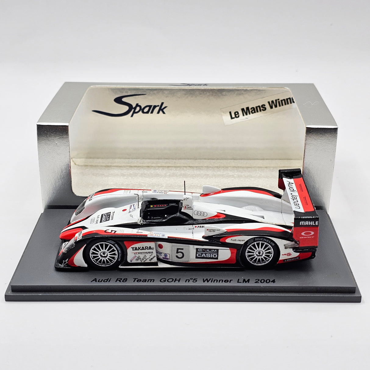 Spark Audi R8 #5 Team Audi Sport Japan GOH Le Mans 2004 Winner 1/43 Scale S0674