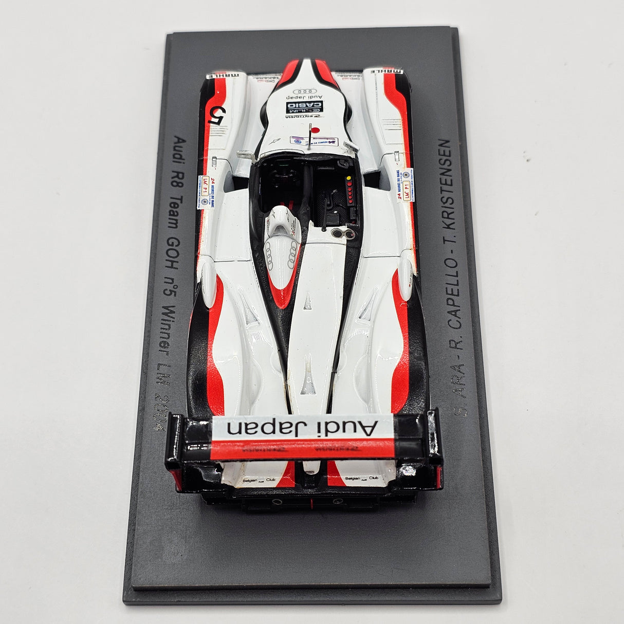 Spark Audi R8 #5 Team Audi Sport Japan GOH Le Mans 2004 Winner 1/43 Scale S0674