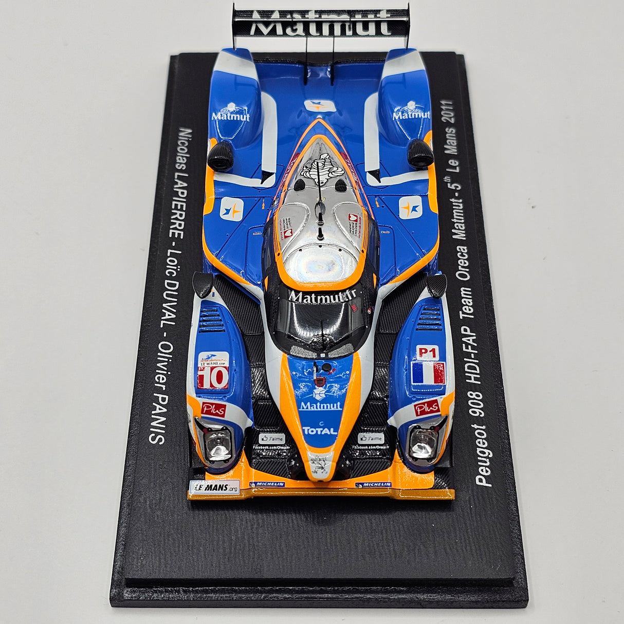 Spark Peugeot 908 HDI FAP #10 Team Oreca Matmut Le Mans 2011 1/43 Scale S4498