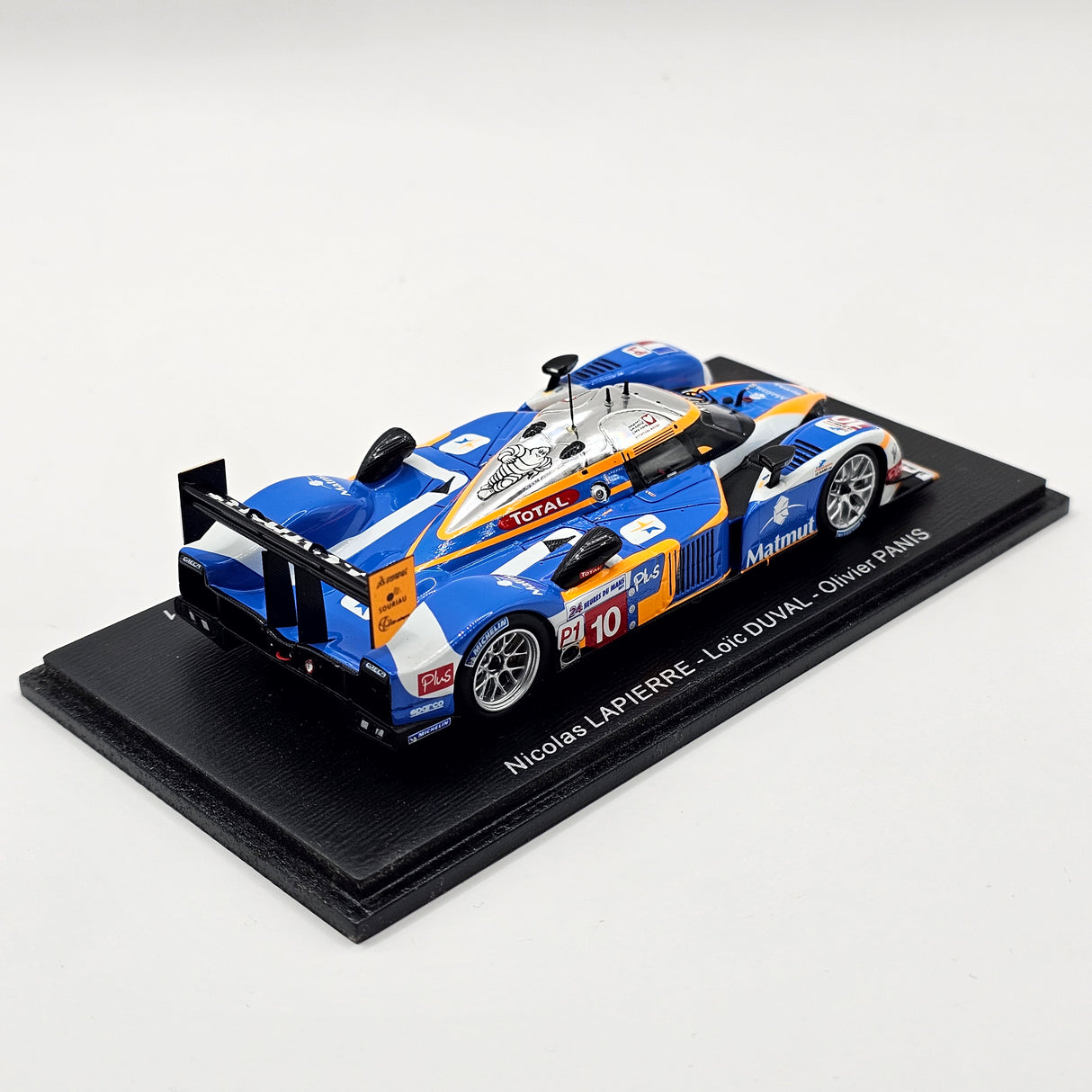 Spark Peugeot 908 HDI FAP #10 Team Oreca Matmut Le Mans 2011 1/43 Scale S4498