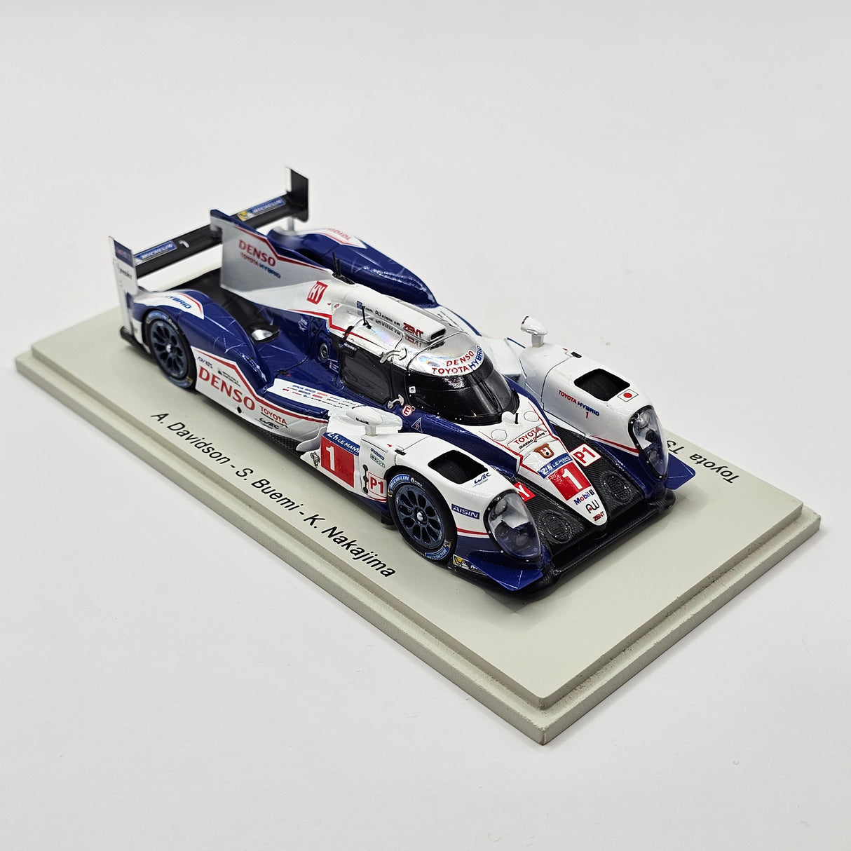 Spark Toyota TS040 Hybrid #1 Toyota Racing LMP1 Le Mans 2015 1/43 Scale S4630