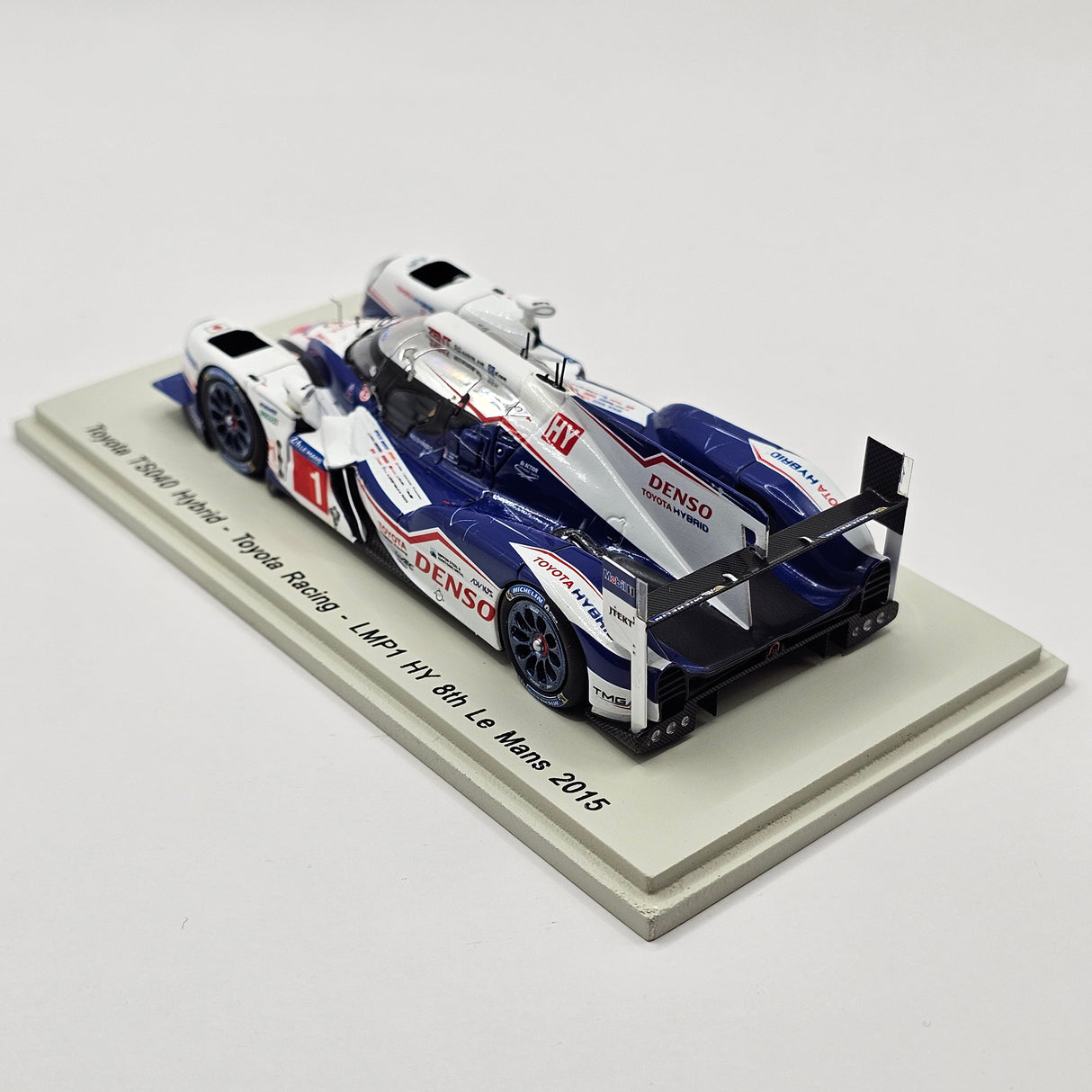 Spark Toyota TS040 Hybrid #1 Toyota Racing LMP1 Le Mans 2015 1/43 Scale S4630