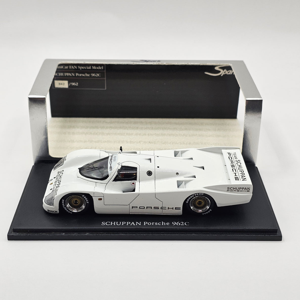 Spark Porsche Schuppan 962C - Minicar Fan Limited Edition White 1/43 Scale