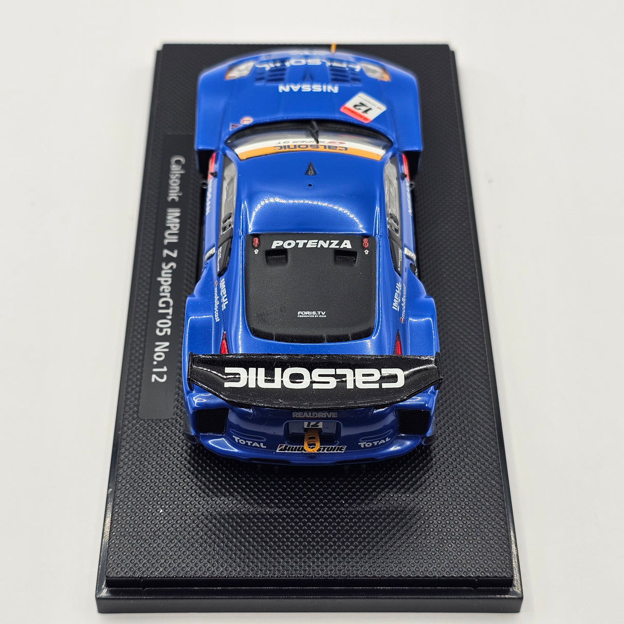 EBBRO Nissan Z #12 Calsonic Team Impul Super GT 2005 GT500 1/43 Scale
