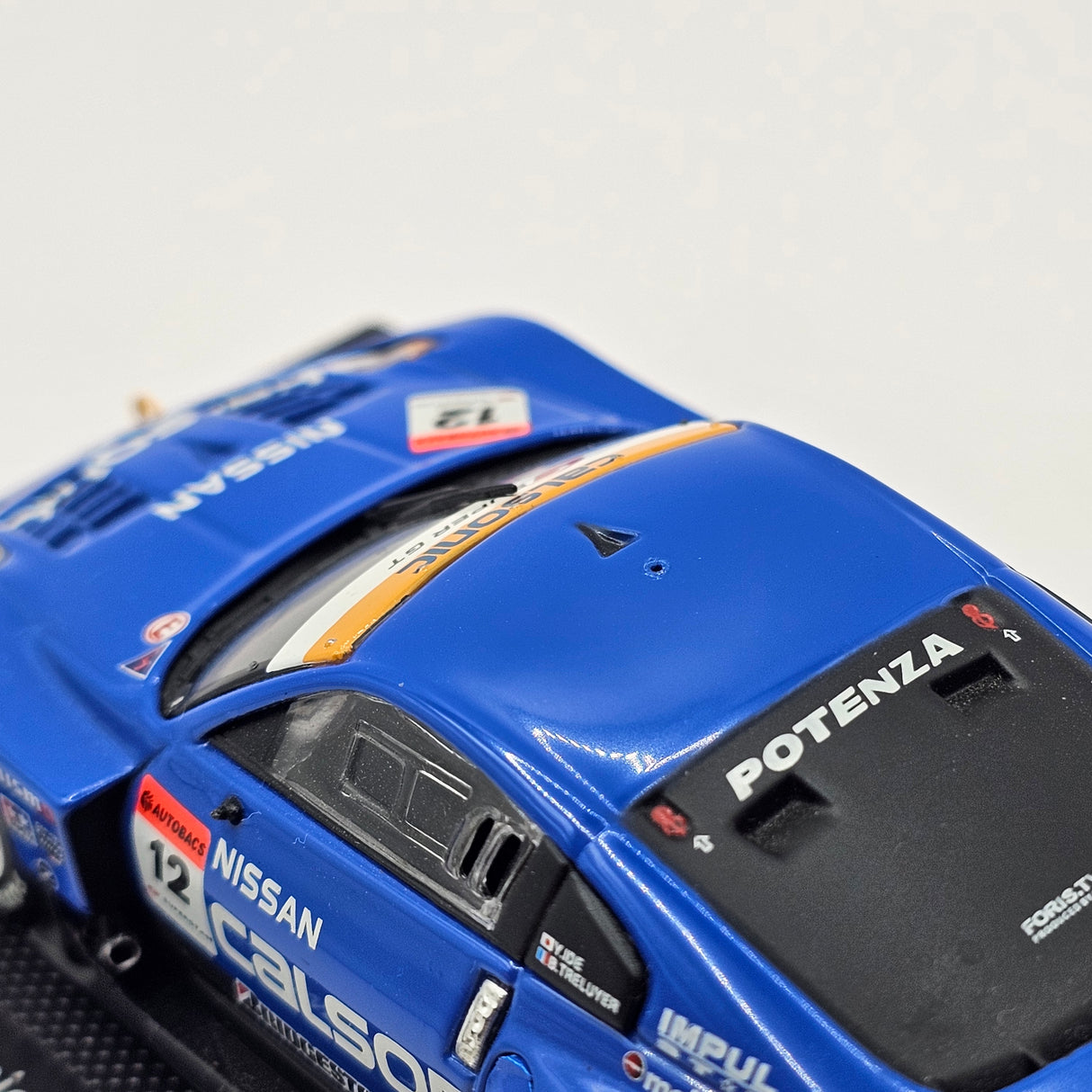 EBBRO Nissan Z #12 Calsonic Team Impul Super GT 2005 GT500 1/43 Scale