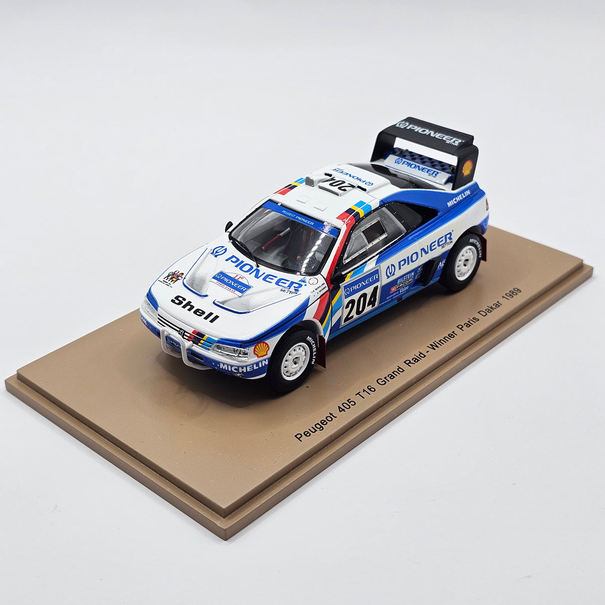 Spark Peugeot 405 T16 Raid #204 Ari Vatanen Paris Dakar Winner 1989 1/43 Scale S5616