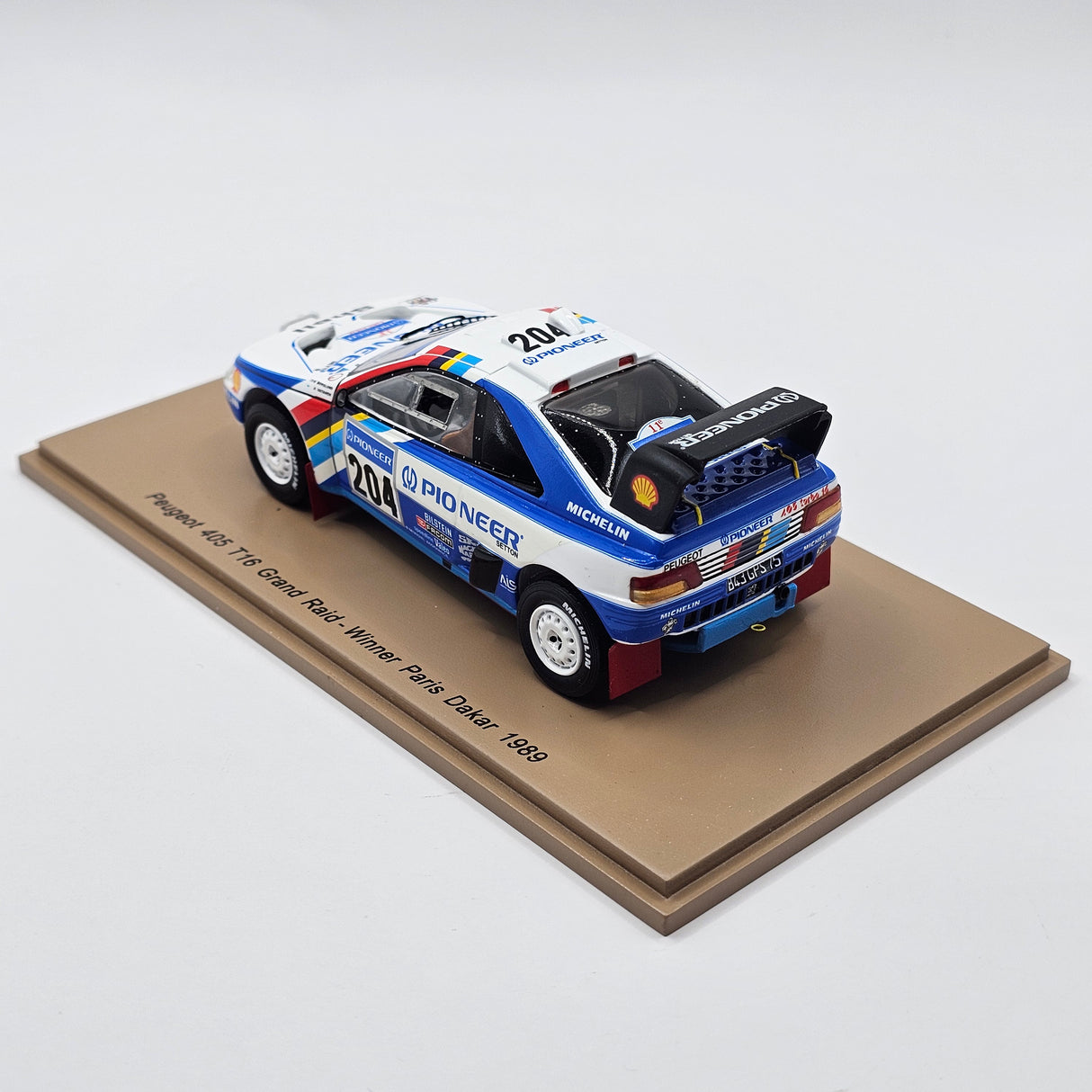 Spark Peugeot 405 T16 Raid #204 Ari Vatanen Paris Dakar Winner 1989 1/43 Scale S5616