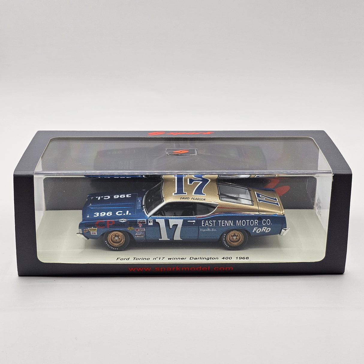 Spark Ford Torino #17 Holman Moody Racing Darlington 400 1968 Winner 1/43 Scale