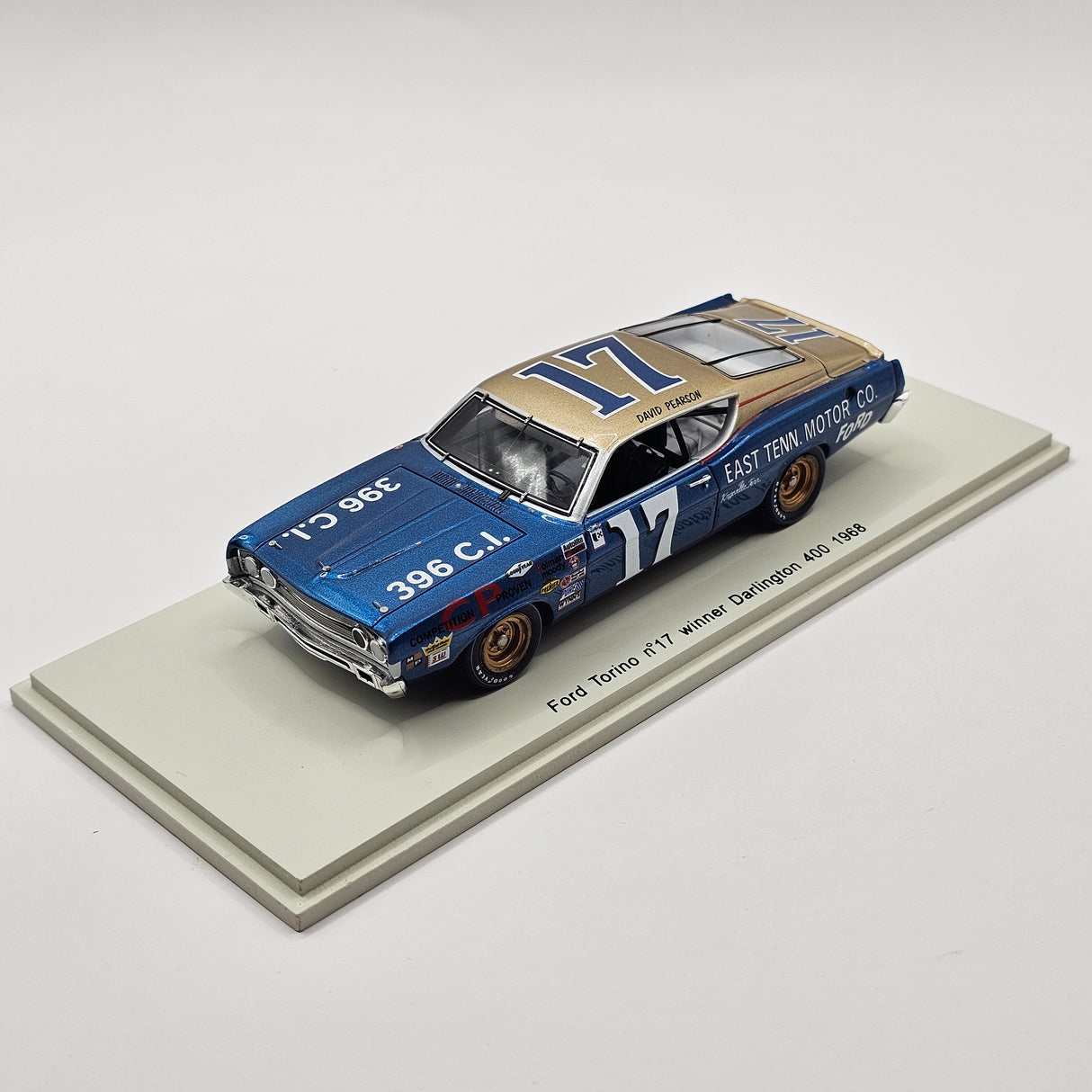 Spark Ford Torino #17 Holman Moody Racing Darlington 400 1968 Winner 1/43 Scale