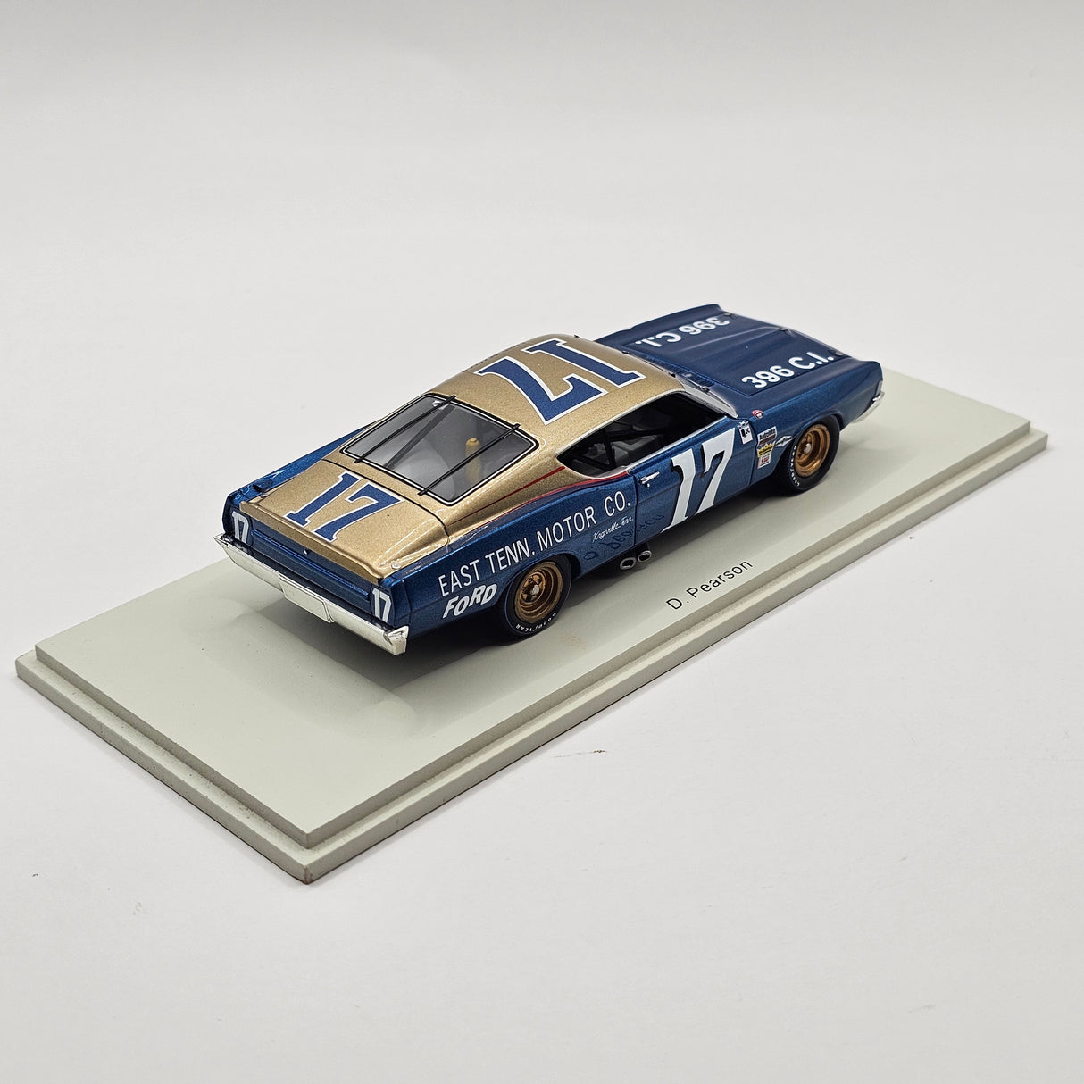 Spark Ford Torino #17 Holman Moody Racing Darlington 400 1968 Winner 1/43 Scale