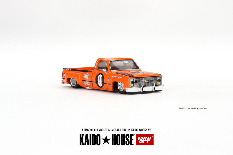 Mini GT x Kaido House Chevrolet Silverado Dually Kaido Works V2 Orange 1/64 Scale