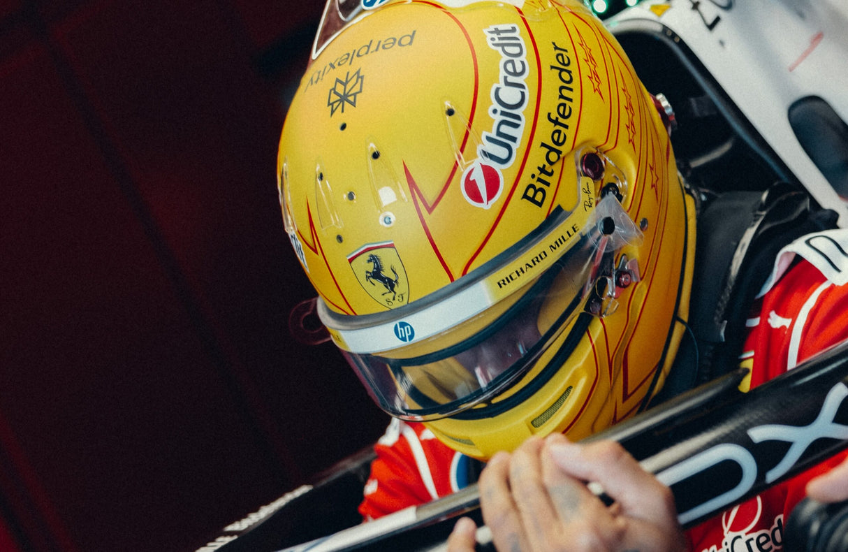 Looksmart Lewis Hamilton Scuderia Ferrari 2026 F1 Season Helmet 1/5 Scale LSHEL031