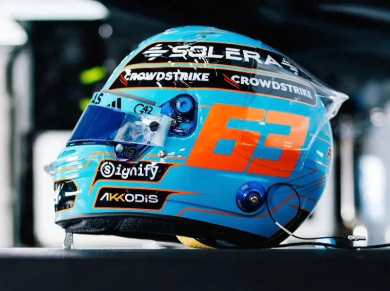 Spark George Russell Mercedes Petronas Team British F1 GP 2025 Helmet 1/5 Scale