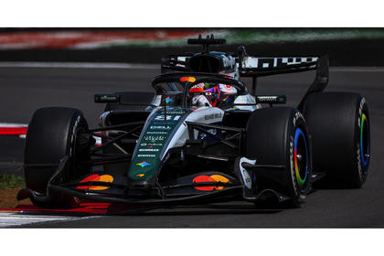 Spark McLaren MCL40 #81 Oscar Piastri 2026 British Grand Prix 1/43 Scale