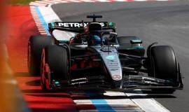 Spark Mercedes W16 #63 George Russell Canadian F1 GP 2025 Winner (With Pitboard) 1/43 Scale S9616