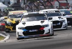 Spark BMW 330i #2 Daryl DeLeon BTCC 2025 Brands Hatch Race 2 Winner 1/43 Scale UK033