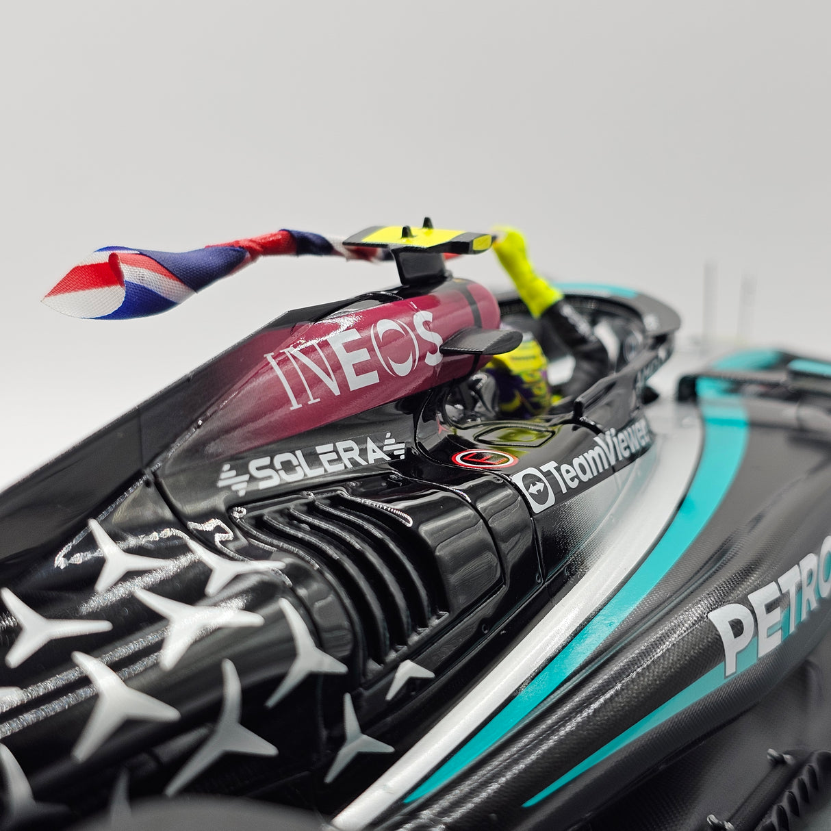 Spark Mercedes-AMG F1 W15 #44 Hamilton Winner British F1 GP 2024 1/18 18S999