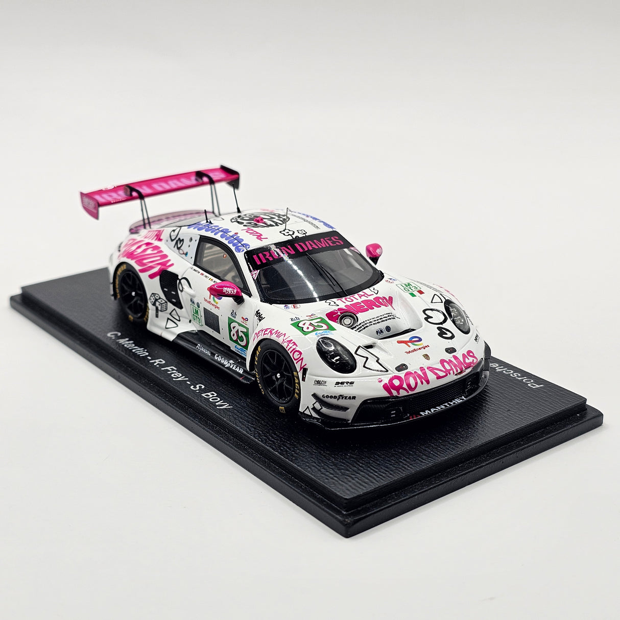 Spark Porsche 911 GT3 R LMGT3 #85 Iron Dames 24 Hours of Le Mans 2025 1/43 Scale S9302
