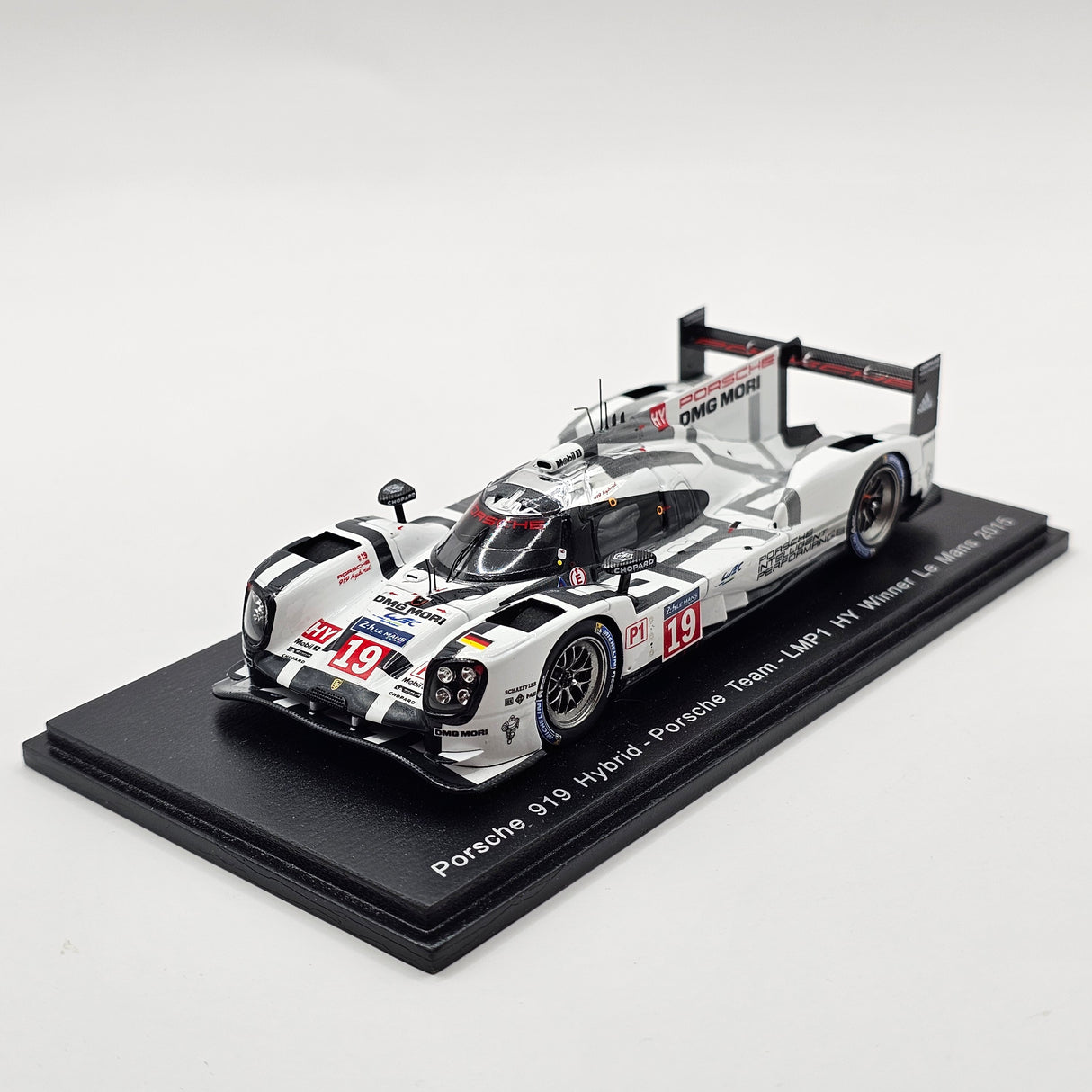Spark Porsche 919 Hybrid #19 Team Porsche 24Hrs Le Mans 2015 Winner 1/43 Scale 43LM15