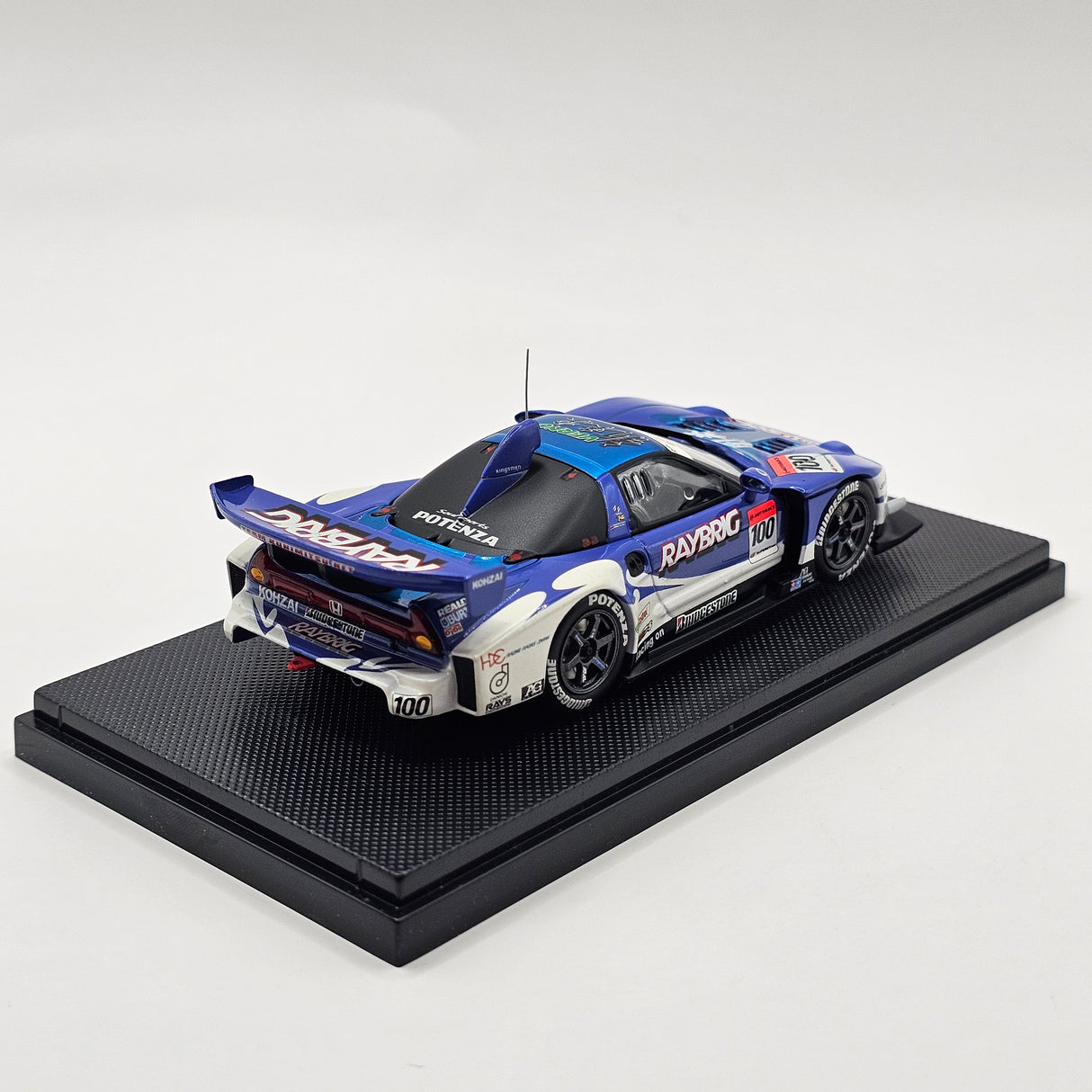 EBBRO Honda NSX #100 Raybrig Team Kunimitsu Super GT GT500 2005 (Late) 1/43 Scale