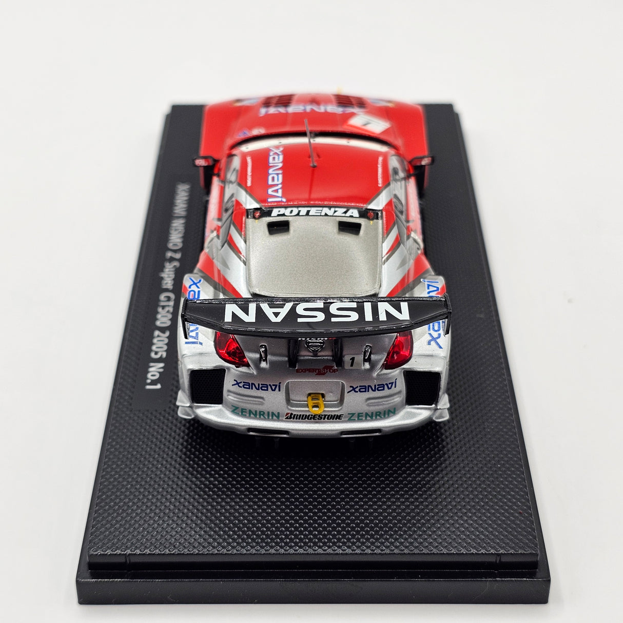 EBBRO Nissan Z #1 Xanavi Nismo Super GT GT500 2005 1/43 Scale