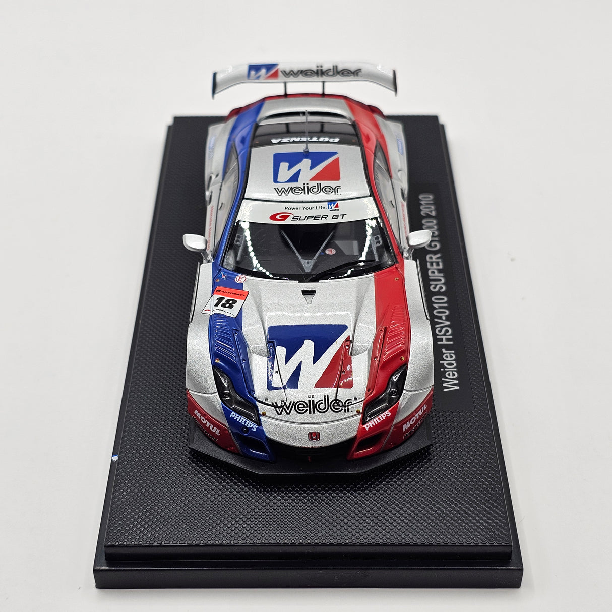 EBBRO Honda HSV-010 #18 Weider Honda Racing Super GT 2010 Champions 1/43 Scale