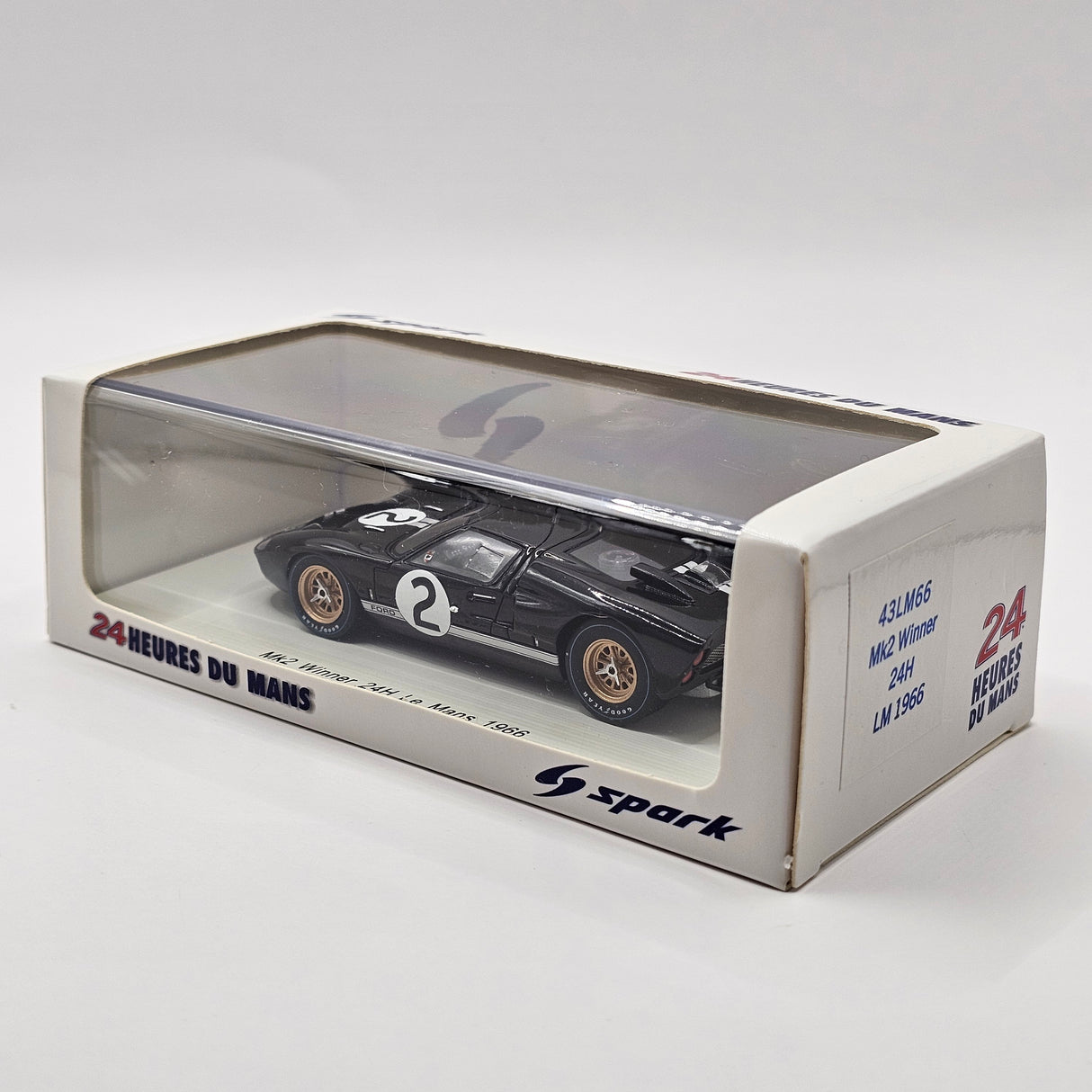 Spark Ford GT40 MKII #2 Ford Motor Company Winner 24Hrs Le Mans 1966 1/43 Scale