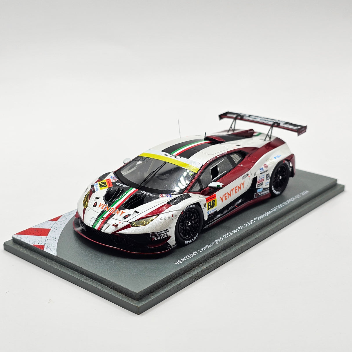 Spark Lamborghini Huracán GT3 Evo 2 #88 JLOC Super GT GT300 2024 Champion 1/43 Scale