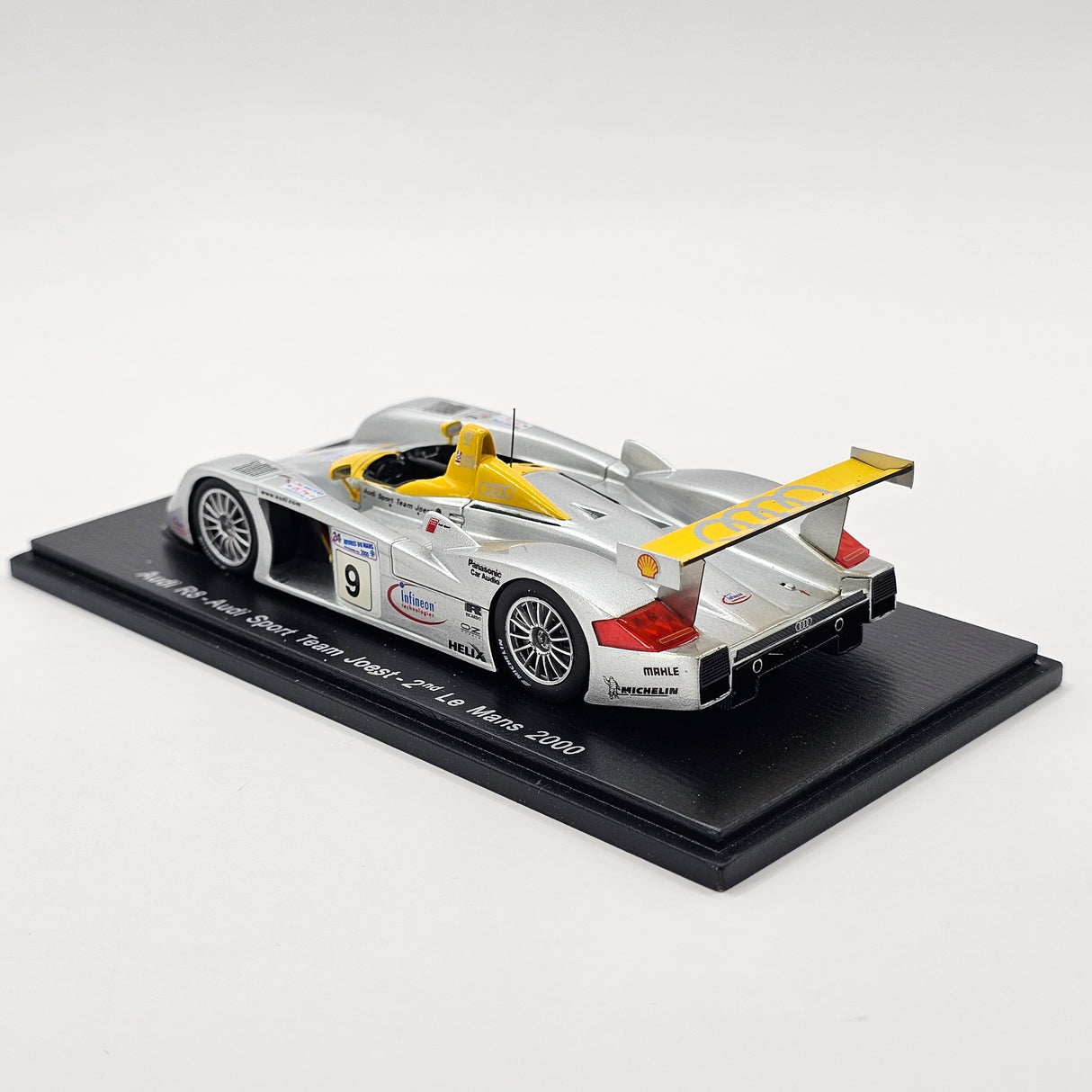 Spark Audi R8 LMP900 #9 Audi Sport Team Joest 24Hrs Le Mans 2000 1/43 Scale S3698